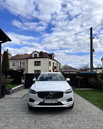 Volvo XC 60 cena 119000 przebieg: 133000, rok produkcji 2019 z Słomniki małe 154